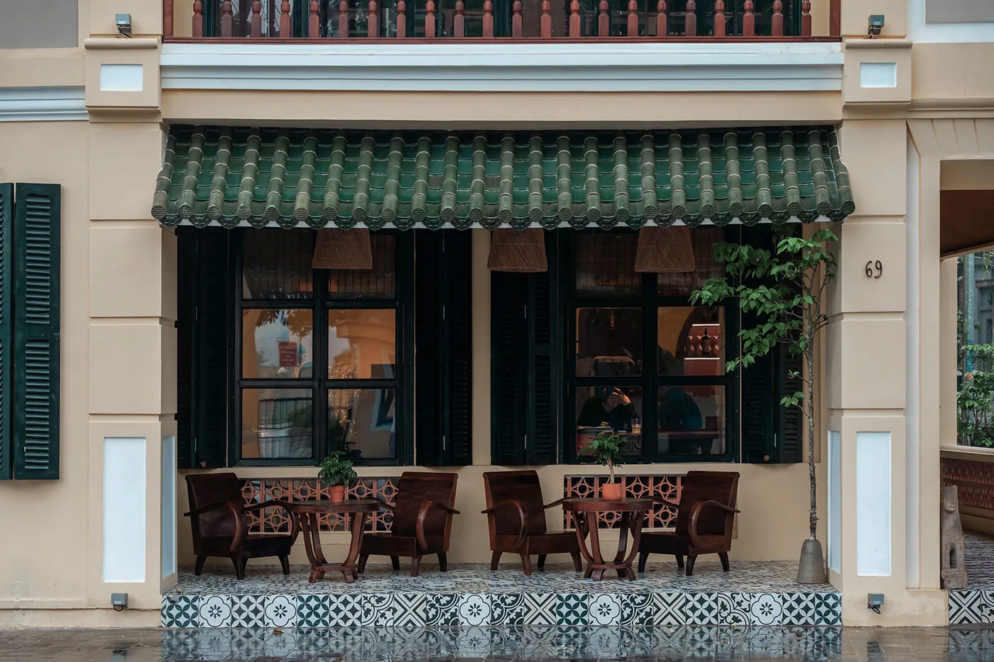 không gian phòng bếp nhà hàng hiện đại