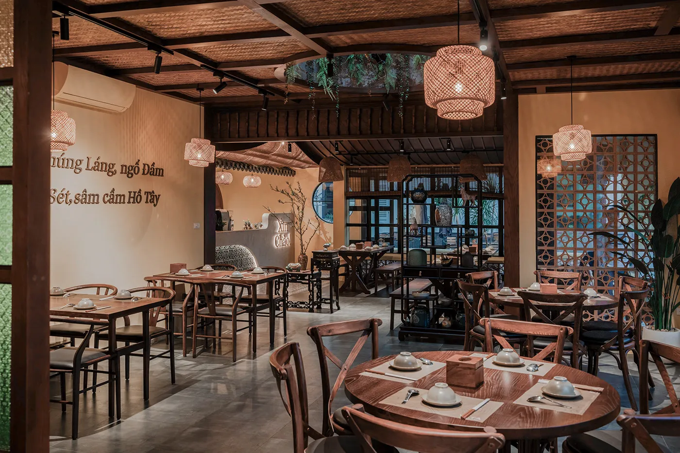 Mẫu không gian nhà hàng lẩu nướng độc đáo do Nắng Decor thực hiện